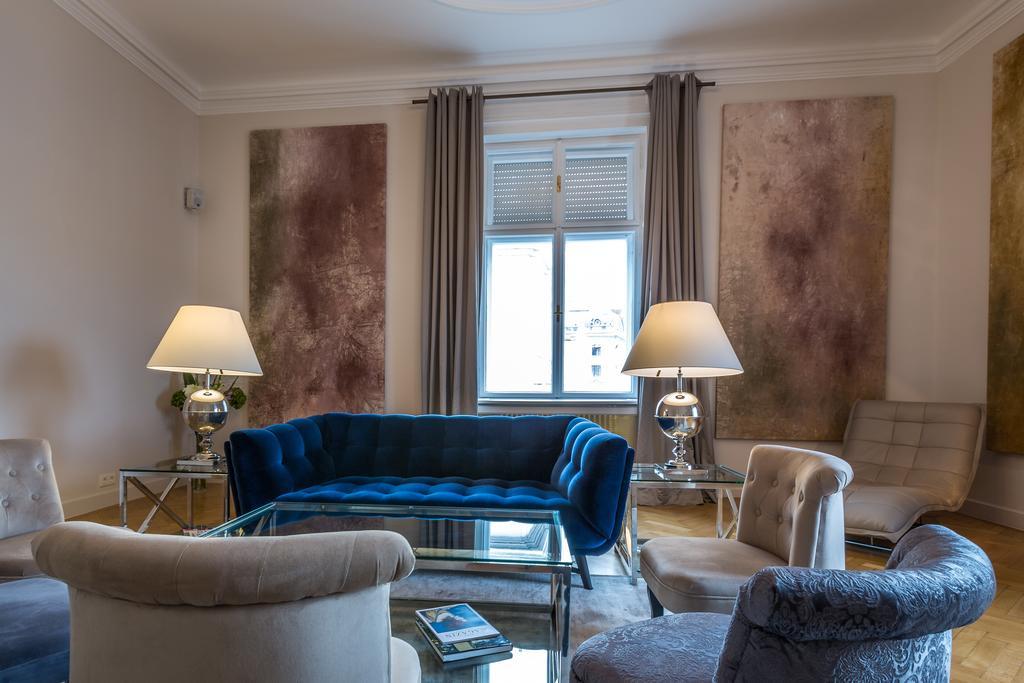 Luxus Palais-wohnung Am Karlsplatz